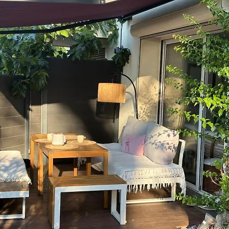Noosa Casa Saint-Raphaël